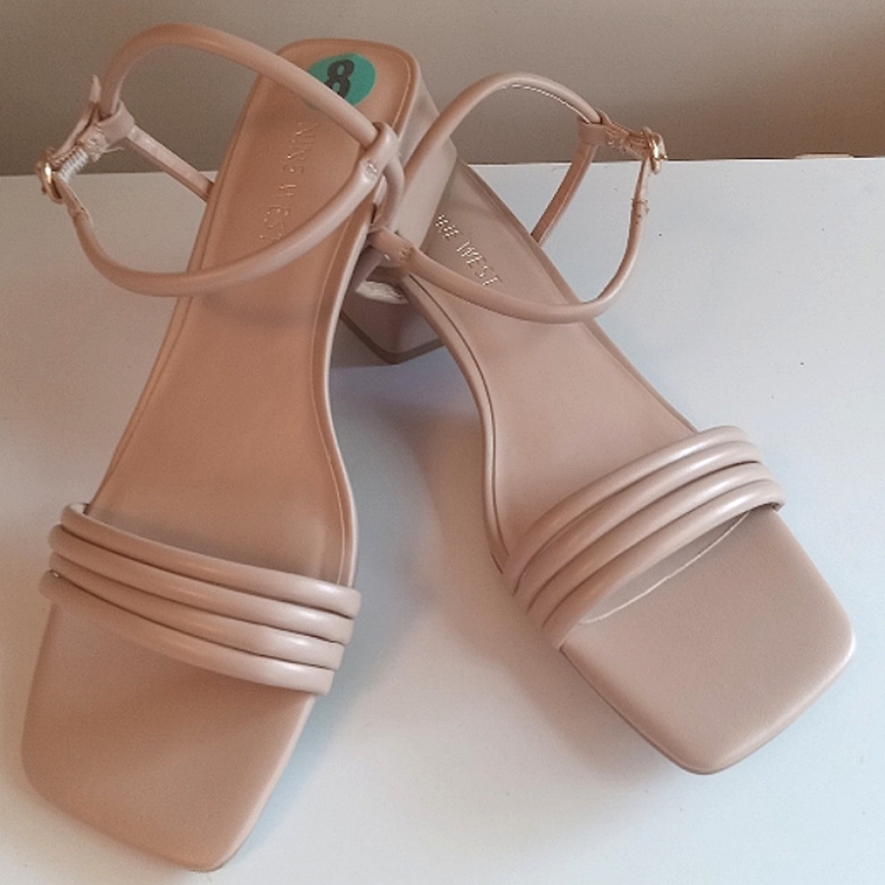 New Nine West Sandals Size 8
